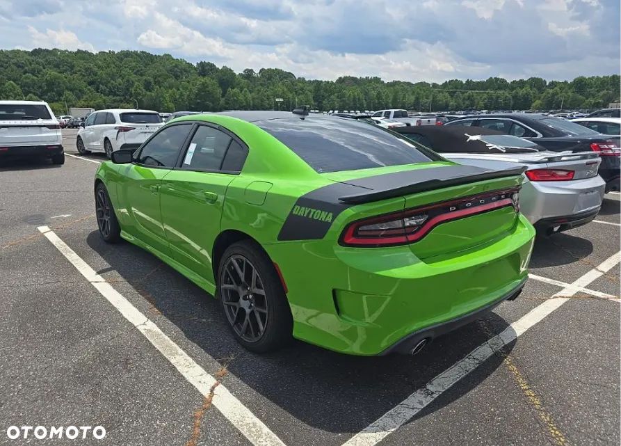 Dodge Charger - 5