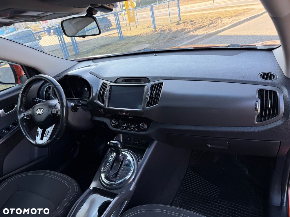 Kia Sportage 2.0 CVVT 4WD Automatik Fifa World Cup Ediition - 28