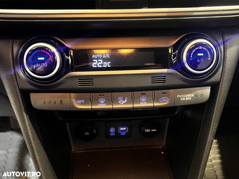Hyundai KONA - 19