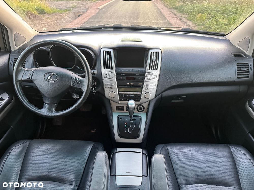 Lexus RX - 14