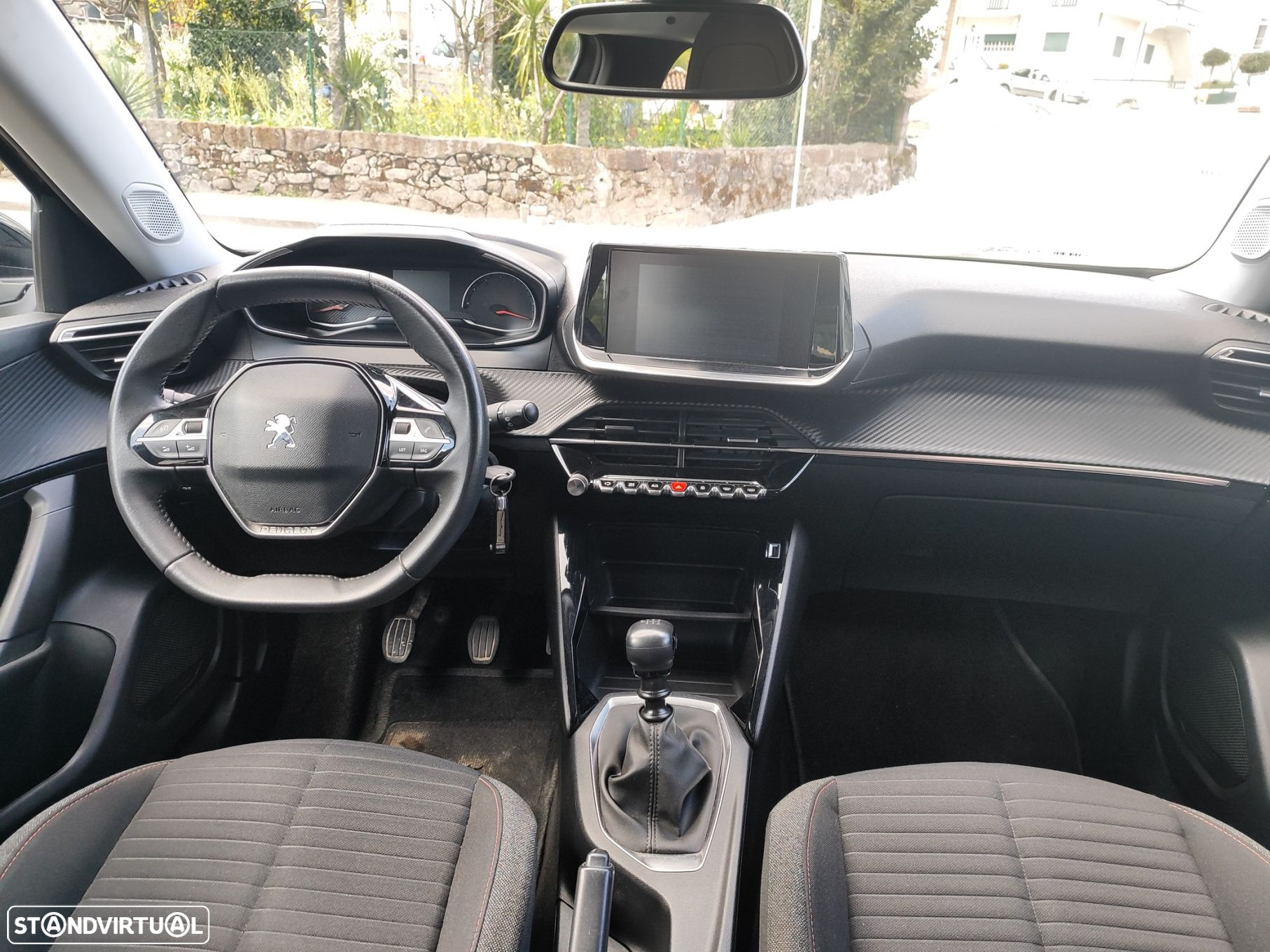 Peugeot 2008 1.2 PureTech Active - 8