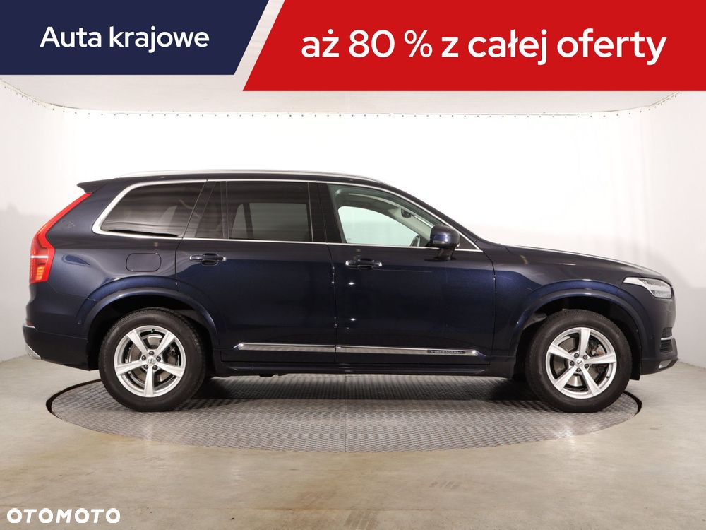 Volvo XC 90 - 8