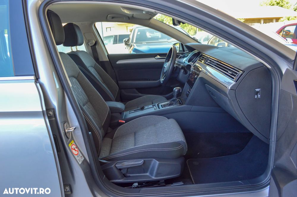 Volkswagen Passat 2.0 TDI SCR DSG Business - 22