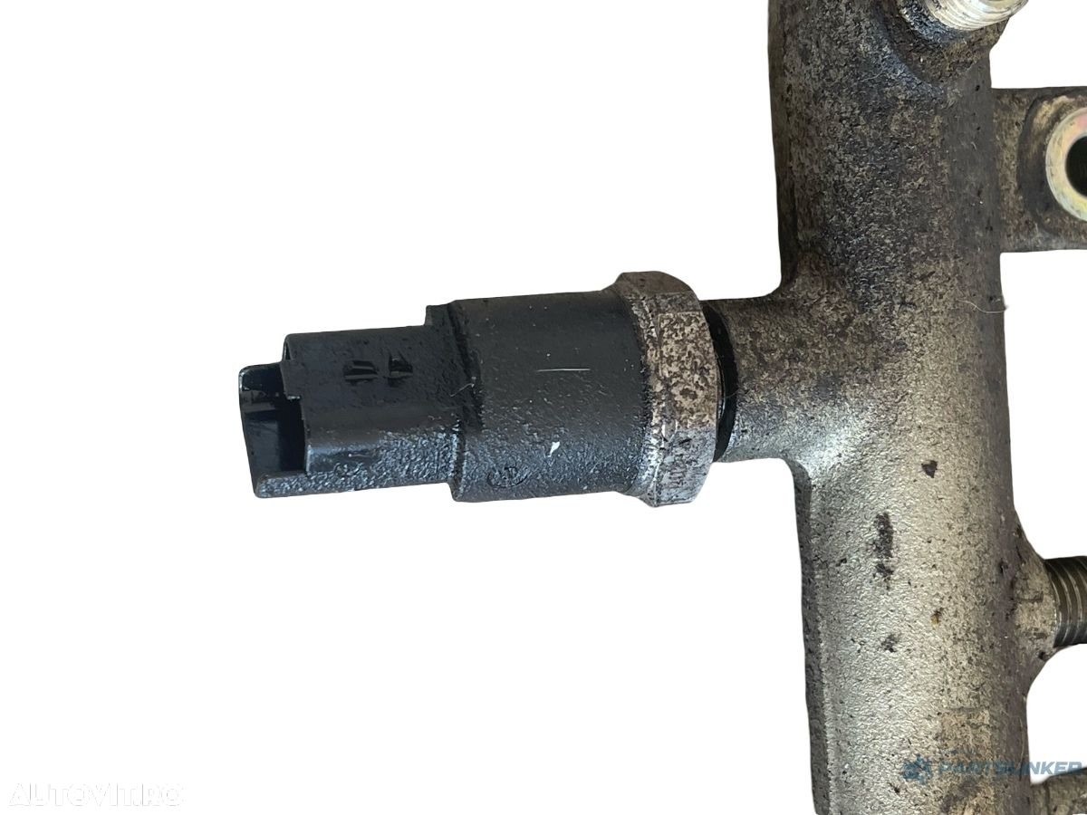 Rampa injectoare PEUGEOT 206 Hatchback 2A/C 1998 - > 2.0 HDI 90 RHY (DW10TD) 0445214019 - 2