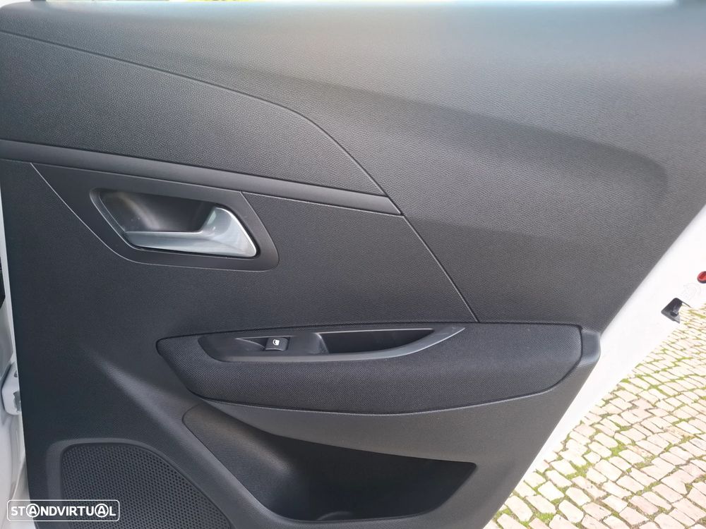 Peugeot 208 PureTech 75 Active - 38