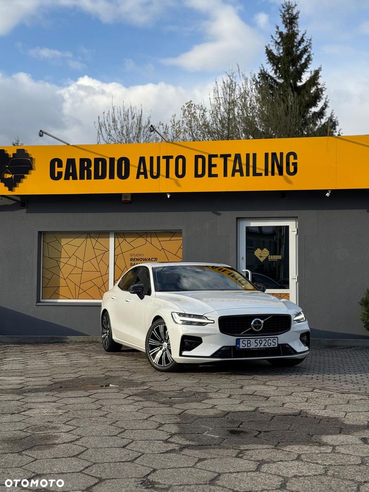 Volvo S60 B5 B Ultimate Dark - 2
