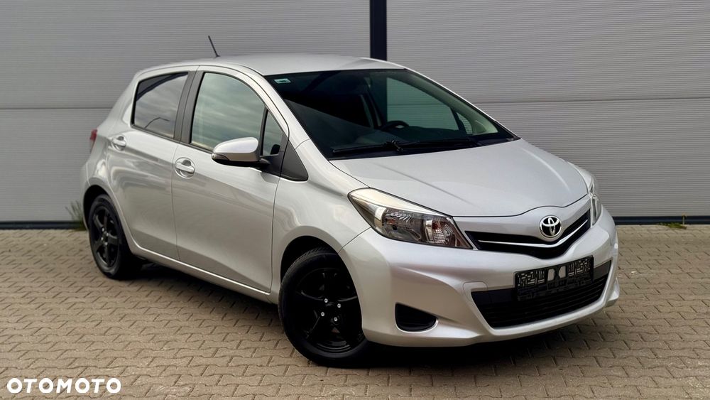 Toyota Yaris 1.3 VVT-i Luna - 11