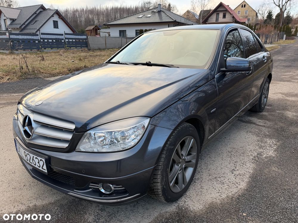Mercedes-Benz Klasa C 200 CGI Automatik BlueEFFICIENCY Avantgarde - 15