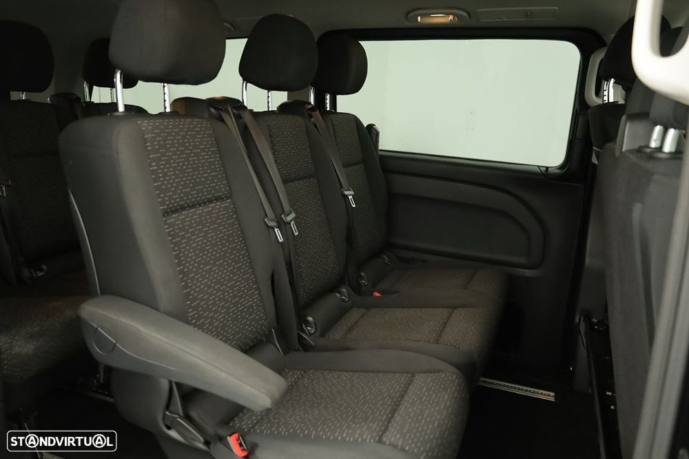 Mercedes-Benz Vito Tourer Longa Aut. SELECT - 19