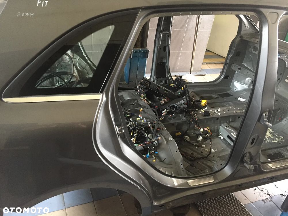 MERCEDES B KLASA W246 13R ĆWIARTKA PRAWA TYŁ - 2