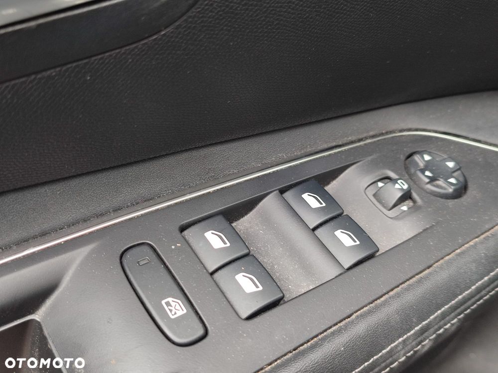 Peugeot 3008 BlueHDi 130 Stop & Start EAT8 Allure Pack - 35