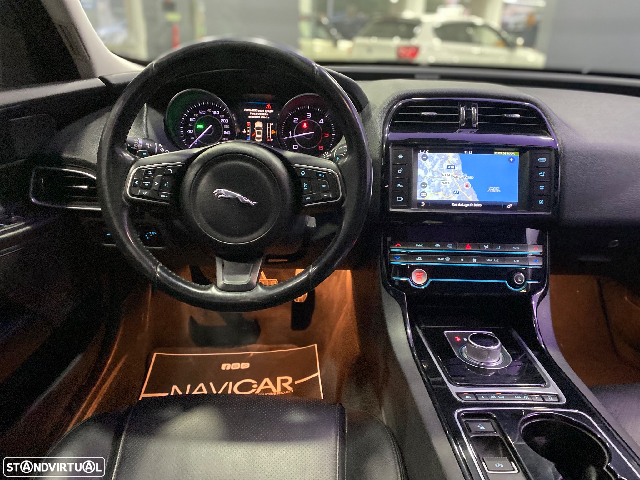 Jaguar XE 2.0 D Portfolio Aut. - 10