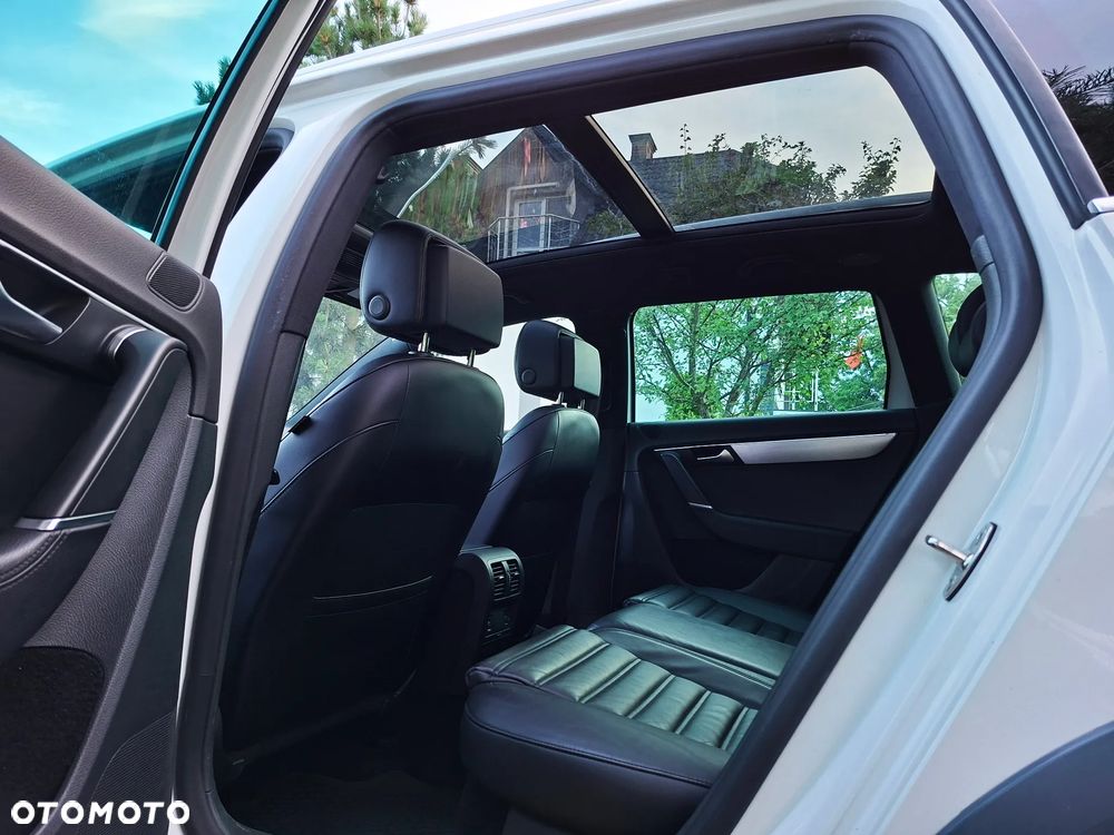 Volkswagen Passat Alltrack 2.0 TDI 4Mot DSG - 28