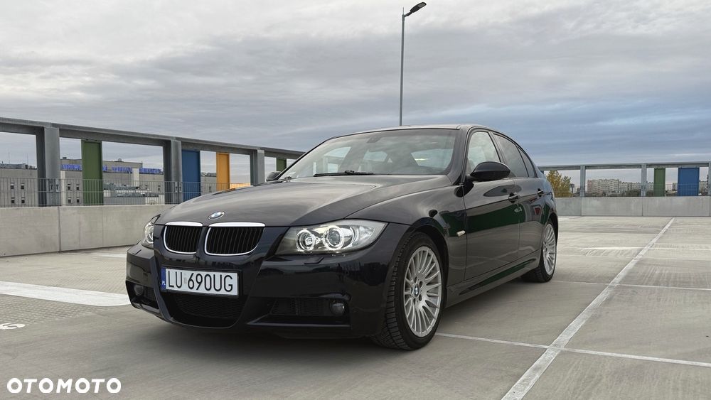 BMW Seria 3 320i - 3