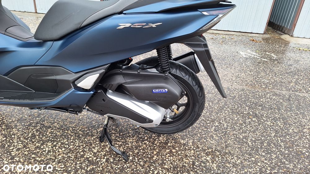 Honda PCX - 7