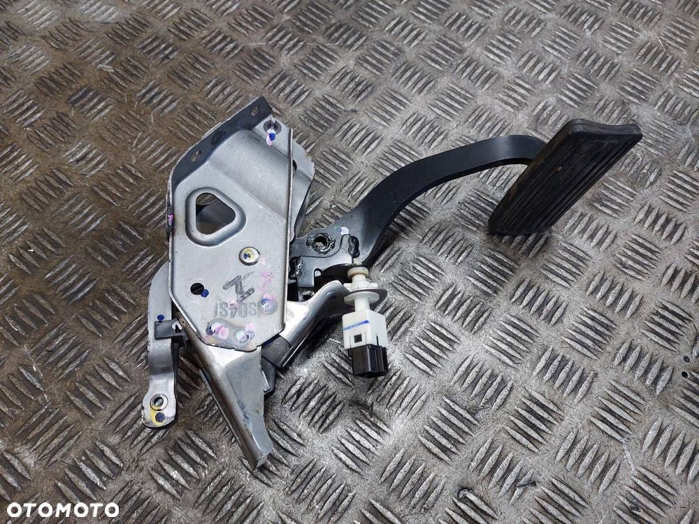 PEDAŁ HAMULCA HONDA CIVIC VIII SEDAN AUTOMAT - 3