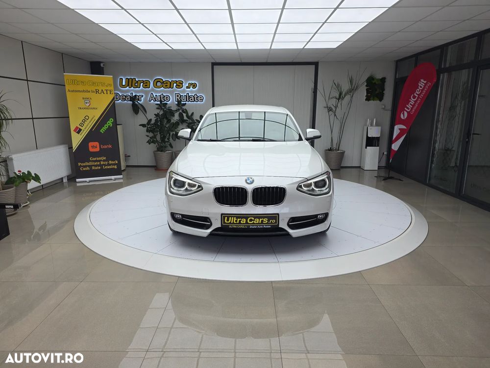 BMW Seria 1 118d Sport Line - 2