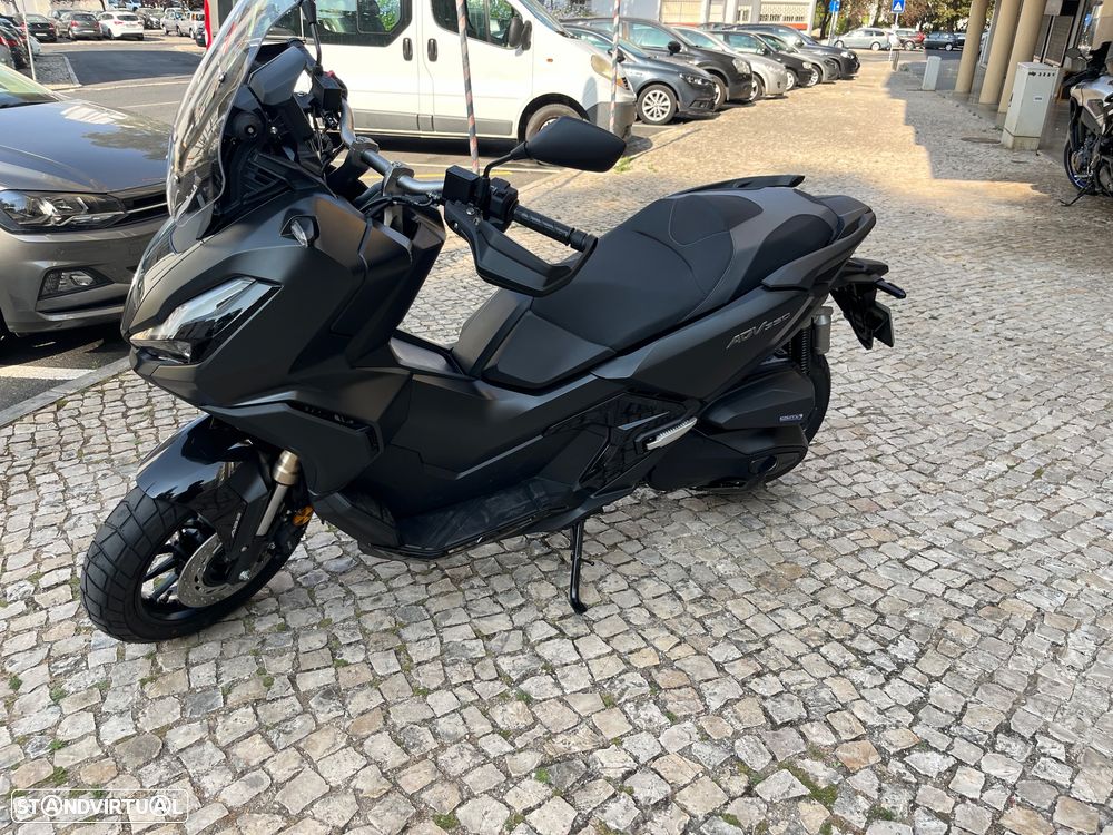 Honda ADV - 2