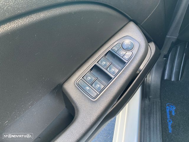 Renault Clio BLUE dCi 100 EVOLUTION - 28
