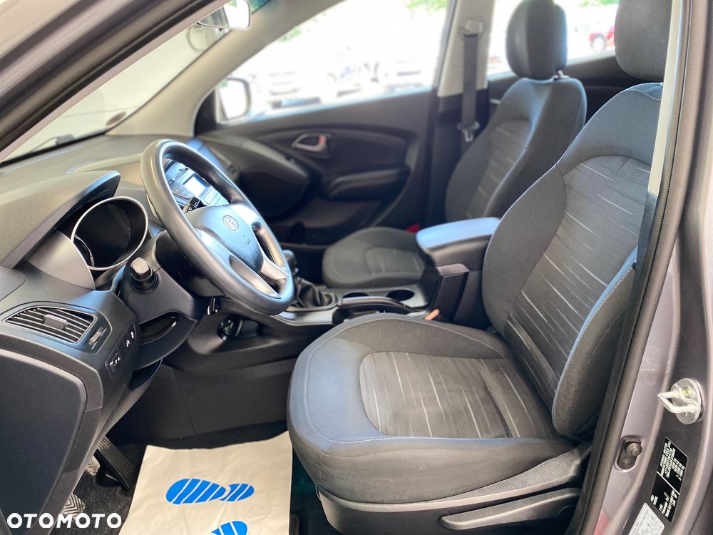 Hyundai ix35 1.6 2WD blue Trend - 9