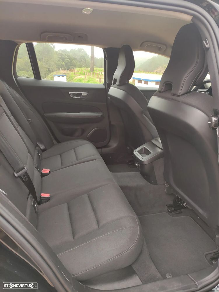 Volvo V60 - 22