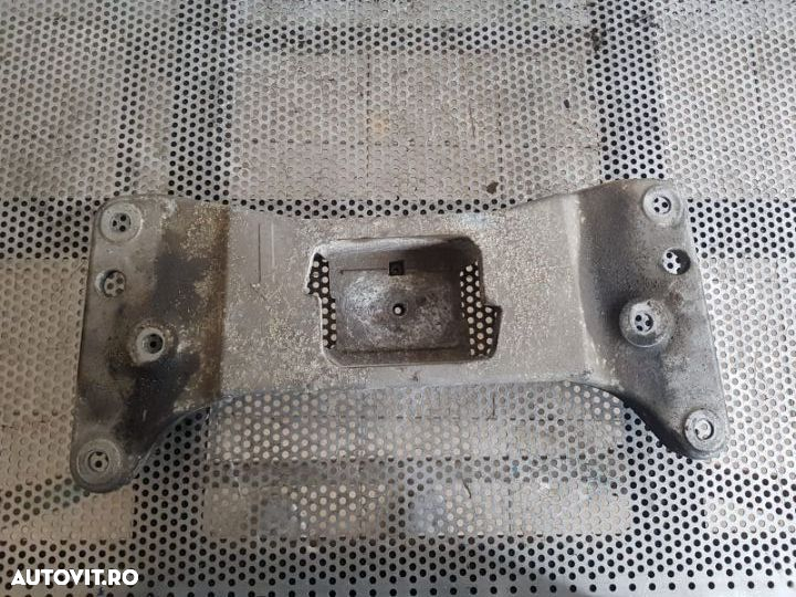 Suport Traversa Cutie Viteze BMW F10 F11 Dezmembrez BMW F10 - 2