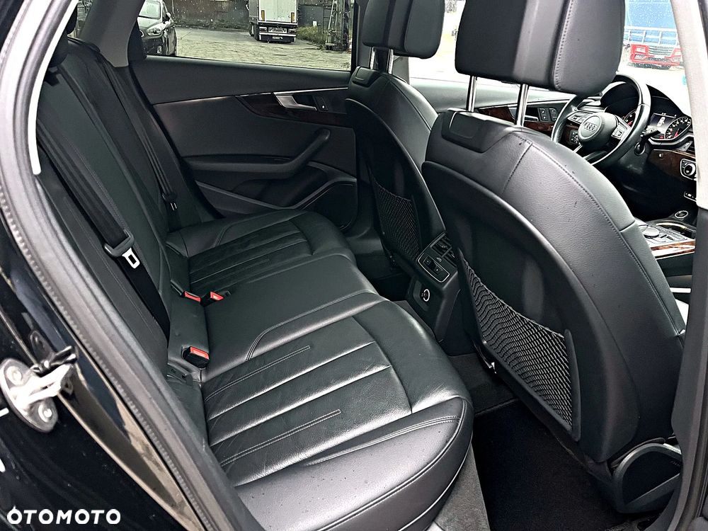 Audi A4 Limousine 2.0 TFSI Quattro S tronic - 32