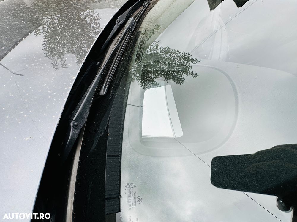 BMW Seria 3 320d xDrive AT - 16