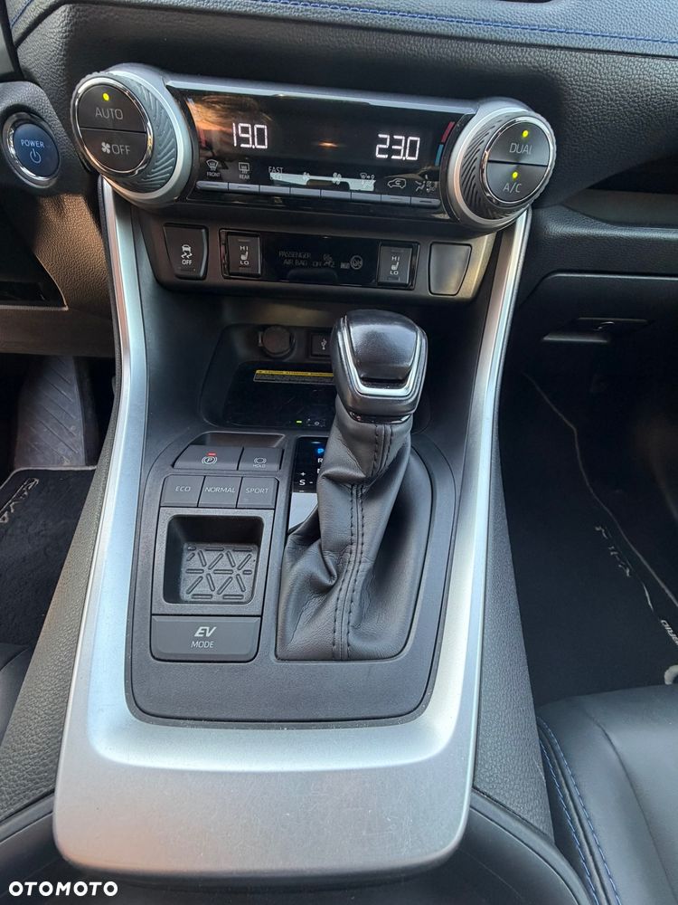 Toyota RAV4 2.5 Hybrid Selection 4x2 - 23
