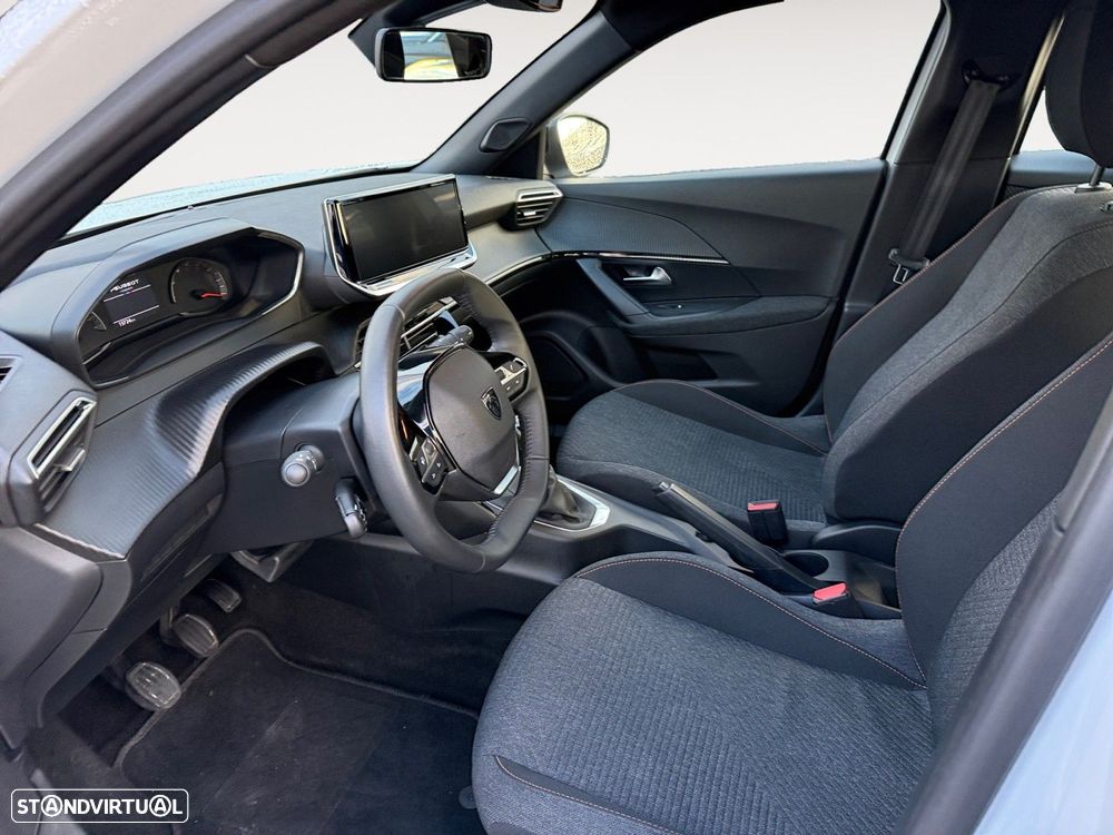 Peugeot 2008 1.2 PureTech Style - 9