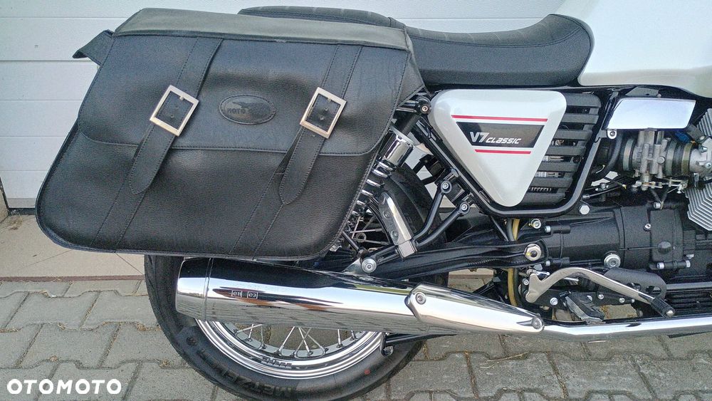 Moto Guzzi V7 - 29