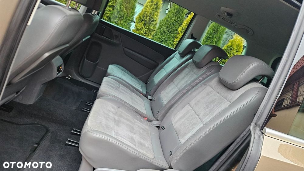 Volkswagen Sharan 2.0 TDI 4Mot Highline - 19