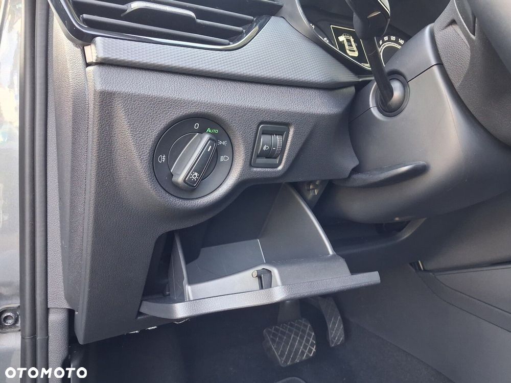 Skoda Kamiq 1.5 TSI Ambition DSG - 30