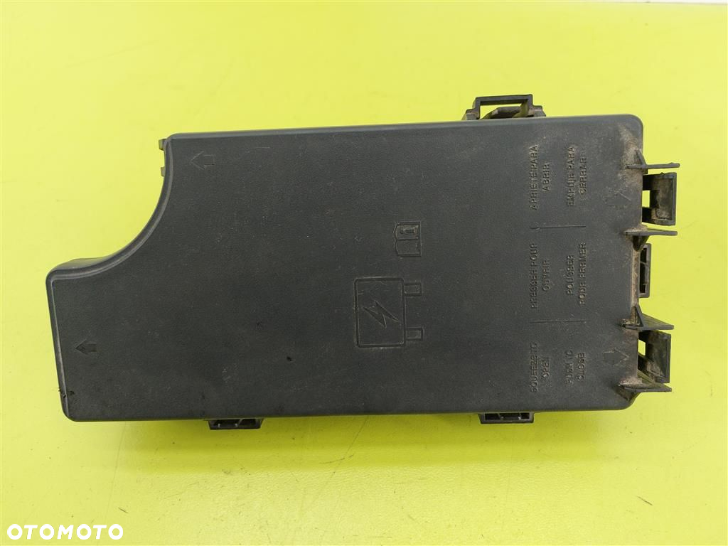 Moduł BCM Sterownik Dodge Caliber  2.0CRD 140KM 2006-2011 P68028007AD - 6