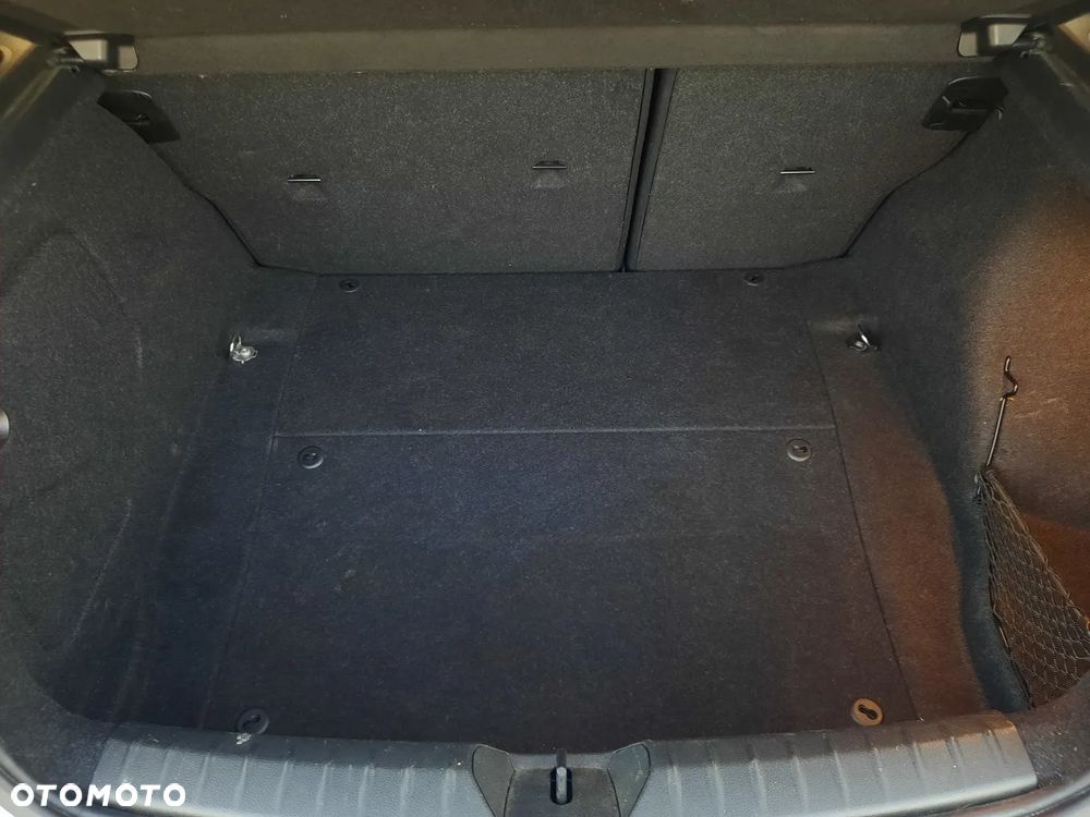 BMW Seria 1 120i M Sport - 21