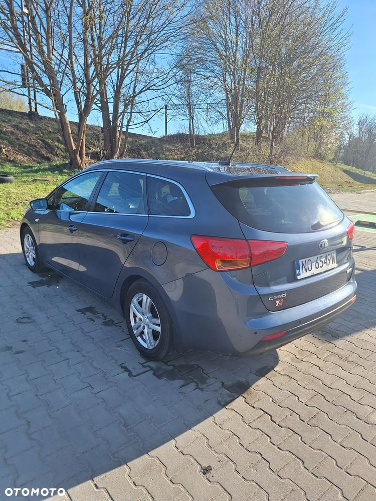 Kia Ceed 1.6 GDI Business Line - 4