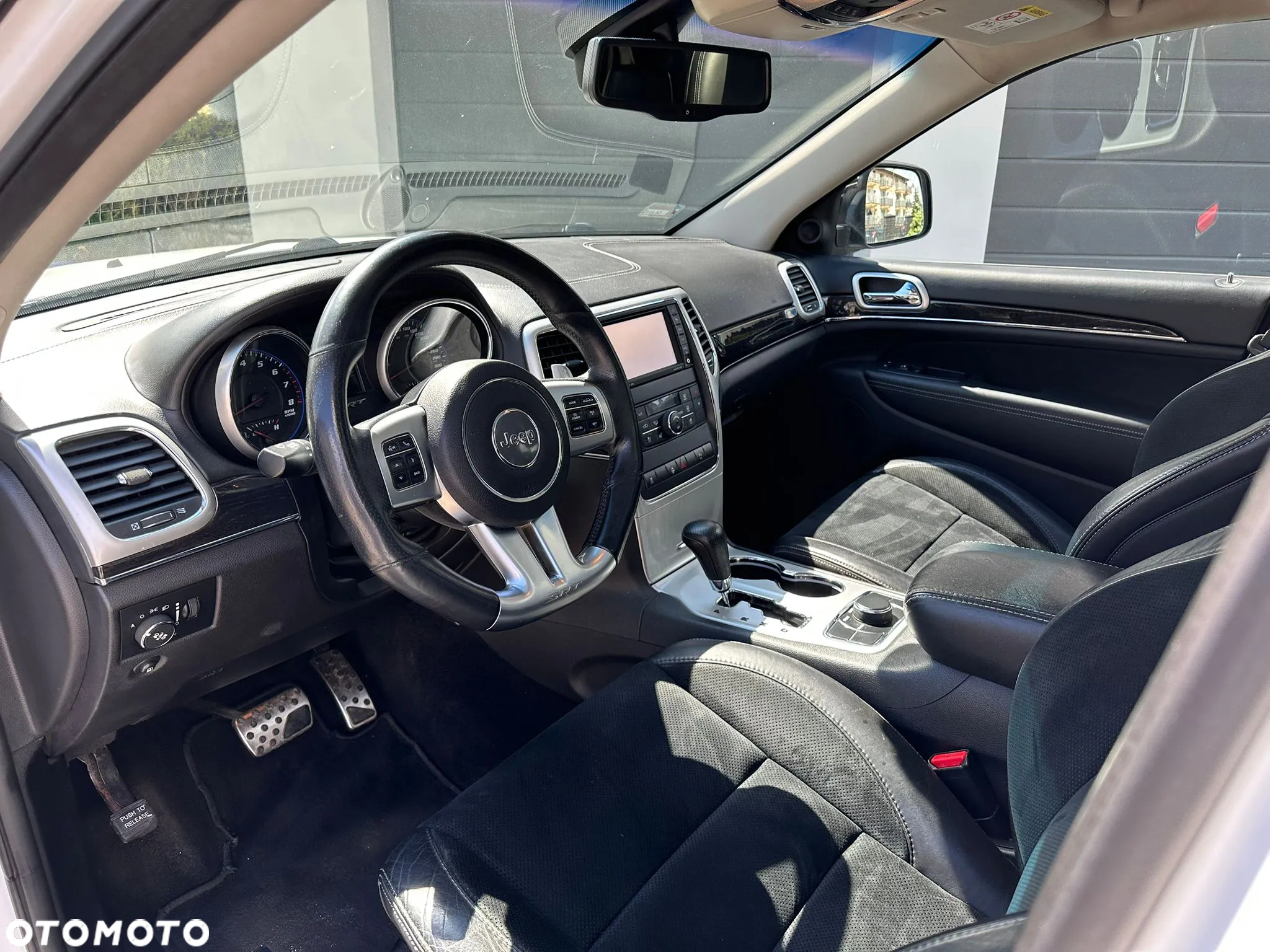 Jeep Grand Cherokee 6.4 V8 SRT8 Alpine - 9