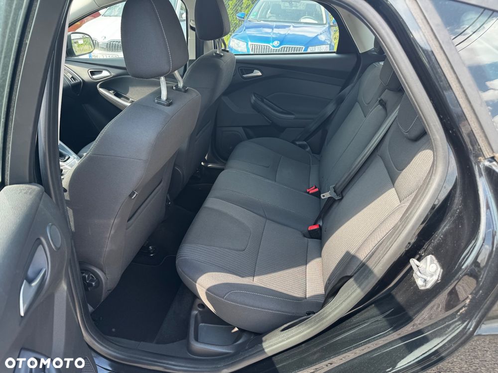 Ford Focus 1.6 EcoBoost Titanium - 25