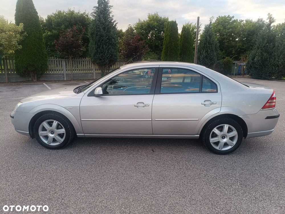 Ford Mondeo - 3