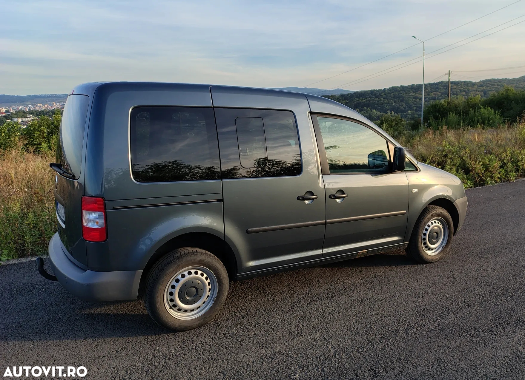 Volkswagen Caddy - 4