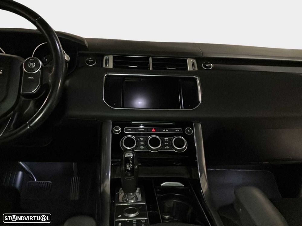 Land Rover Range Rover Sport 3.0 TDV6 HSE Dynamic - 12
