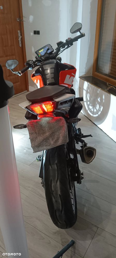 KTM Duke 125 - 14