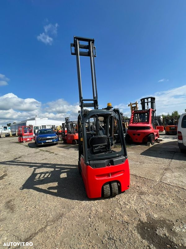 Linde E15-02 - 3
