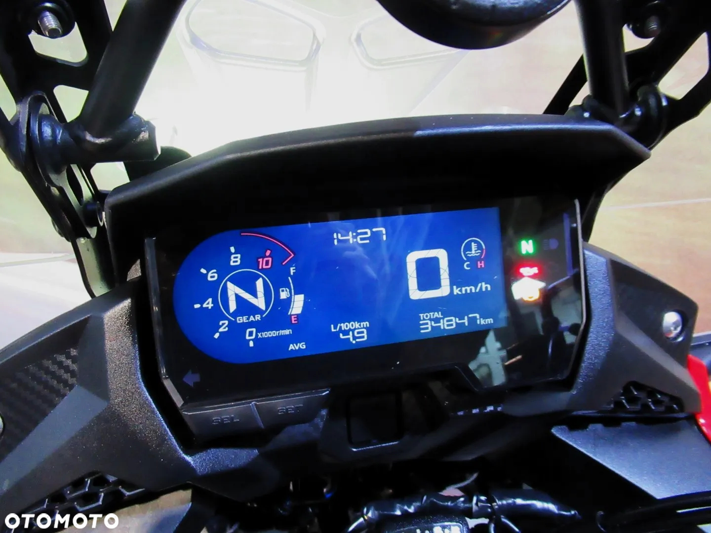 Honda CB - 8