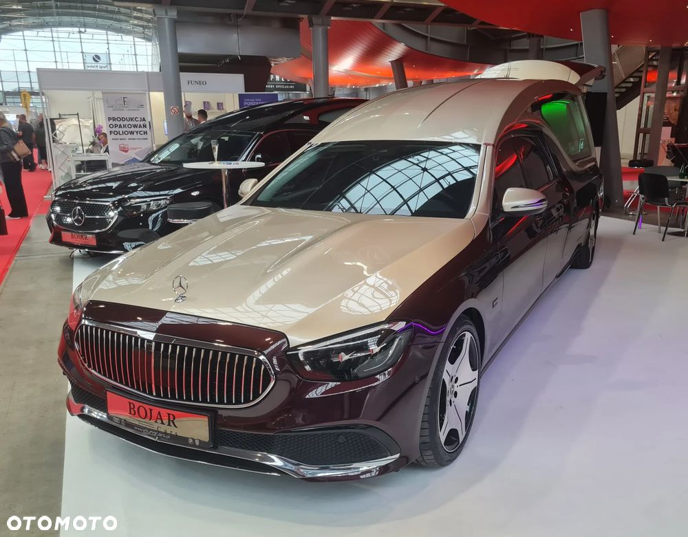 Mercedes-Benz Klasa E 220 d mHEV Exclusive 9G-Tronic - 1