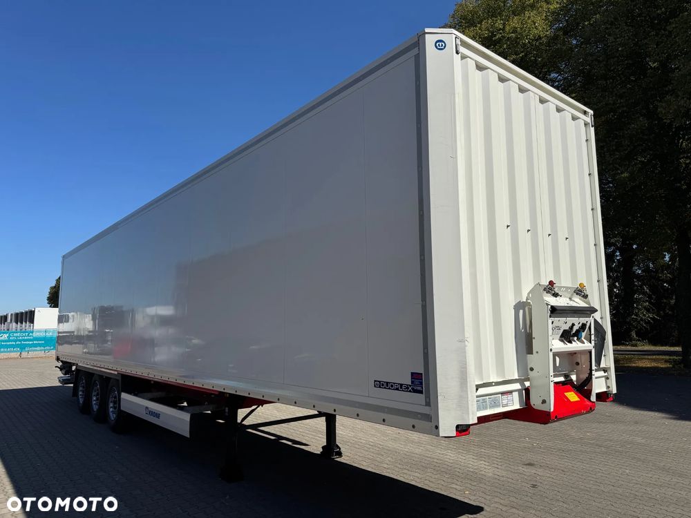 Krone Izoterma, Winda DHOLLANDIA , Oś podnoszona,  Nowe opony!! - 5