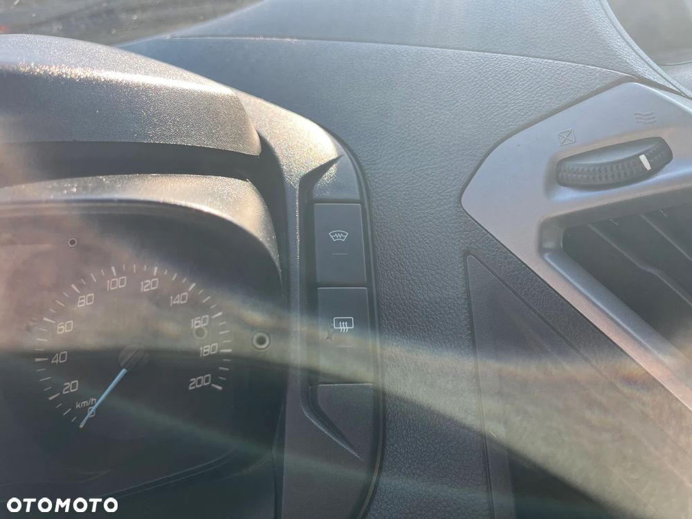 Ford Transit Custom - 16