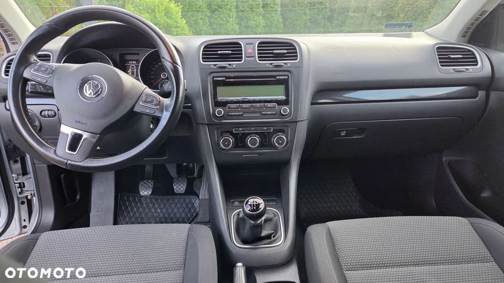 Volkswagen Golf 1.6 TDI Comfortline - 11