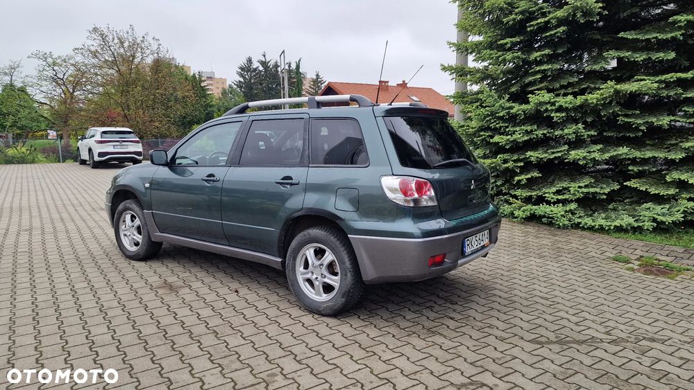 Mitsubishi Outlander 2.4 Intense - 3