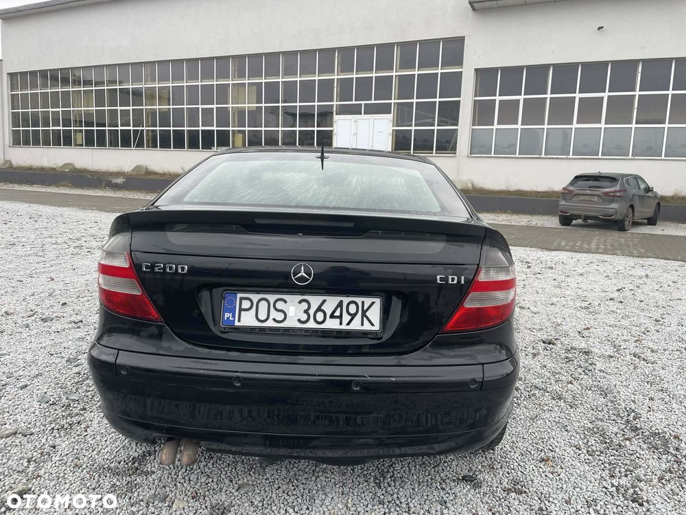 Mercedes-Benz Klasa C 200 CDI Automatik DPF Sport Edition - 8